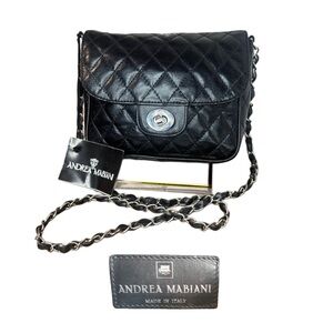 ANDREA MABIANI ITALIAN QUILTED LEATHER TURNLOCK CLOSURE CROSSBODY